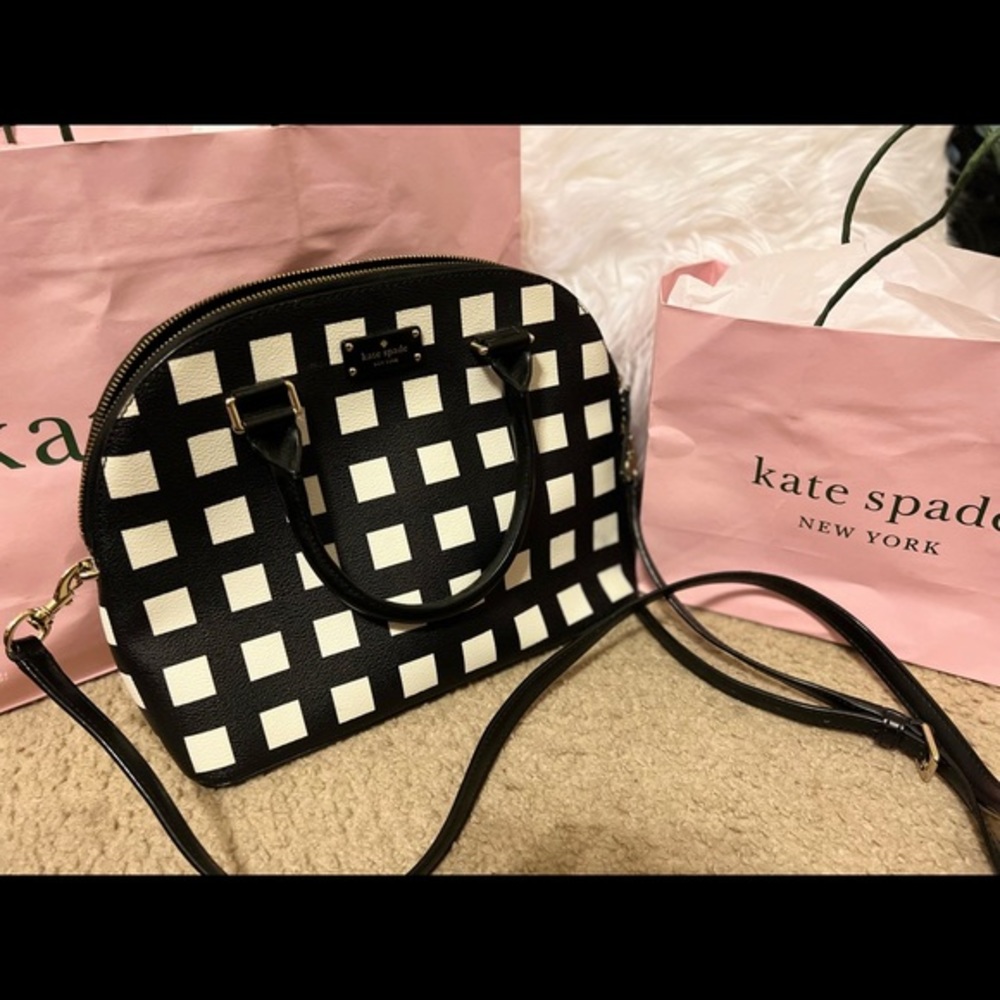 Kate Spade ♠️ - Picture 6 of 6